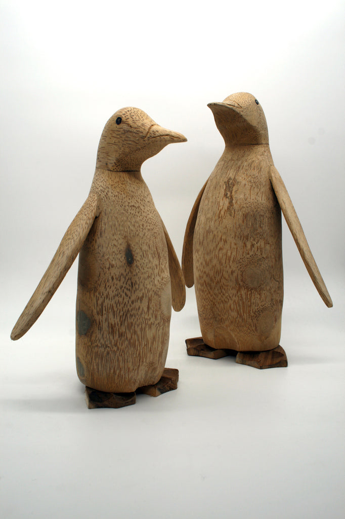 Wood penguin